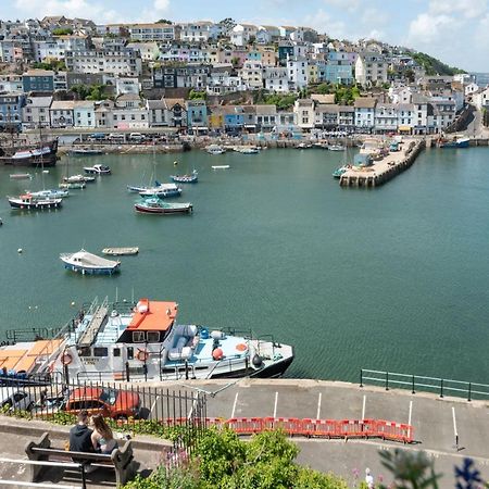 ホテル Harbour View ブリックハム エクステリア 写真