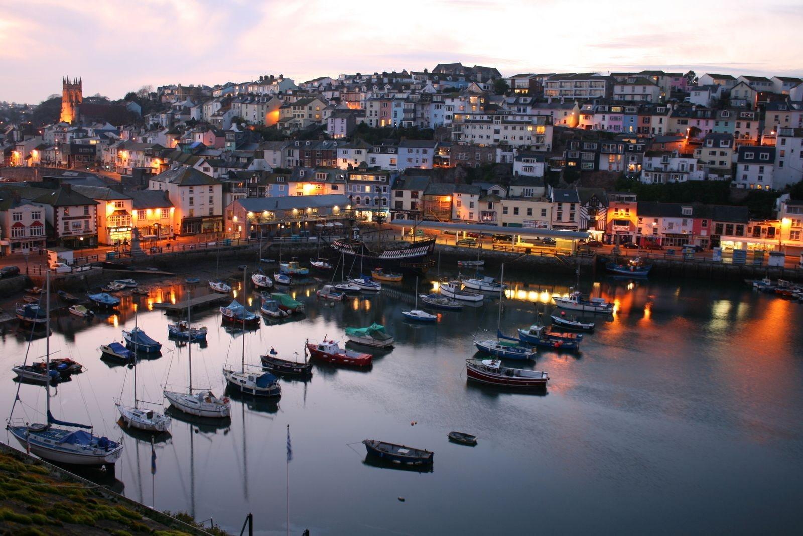 ホテル Harbour View ブリックハム エクステリア 写真